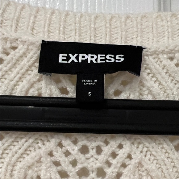 Express Cream Button-Up Cardigan - Picture 3 of 6